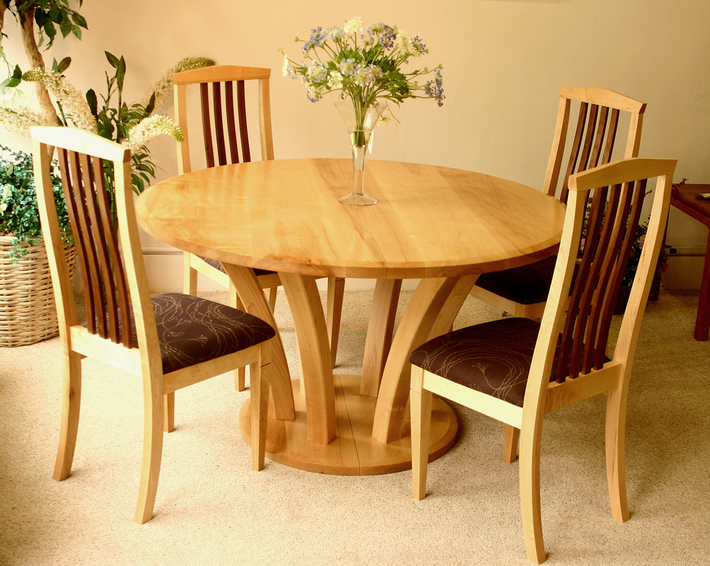 Carolinian Dining Table and Seneca chairs
